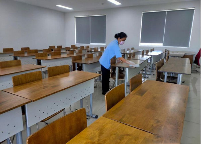 Cung cấp tạp vụ trường học