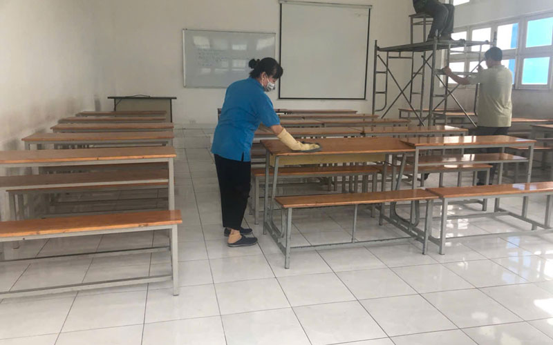 Cung cấp tạp vụ